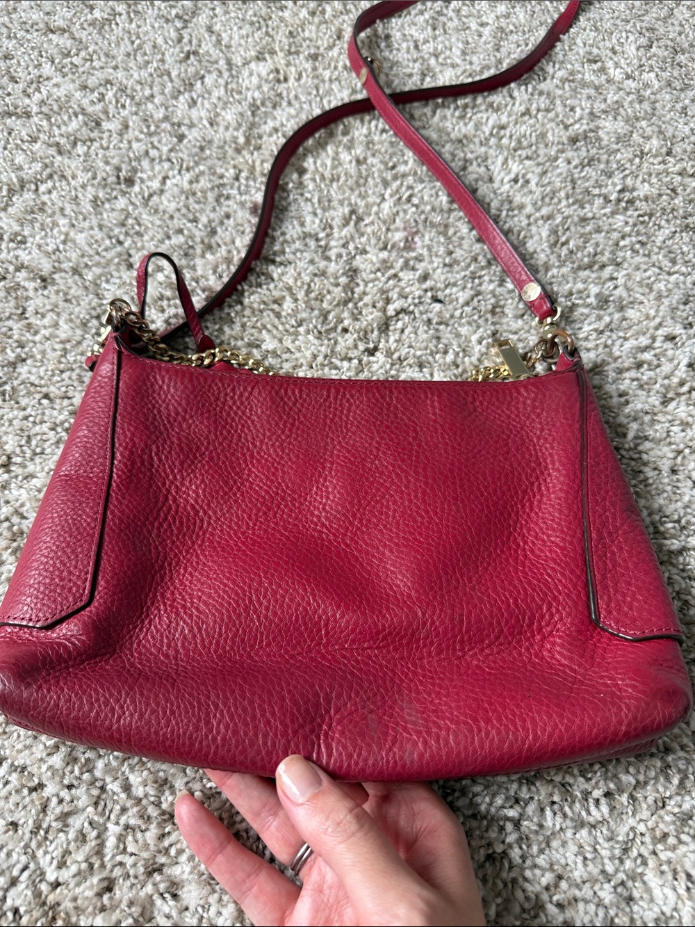 Henri Bendel Berry Red Leather Crossbody Bag with Gold Chain Accent - Picture 3 of 9